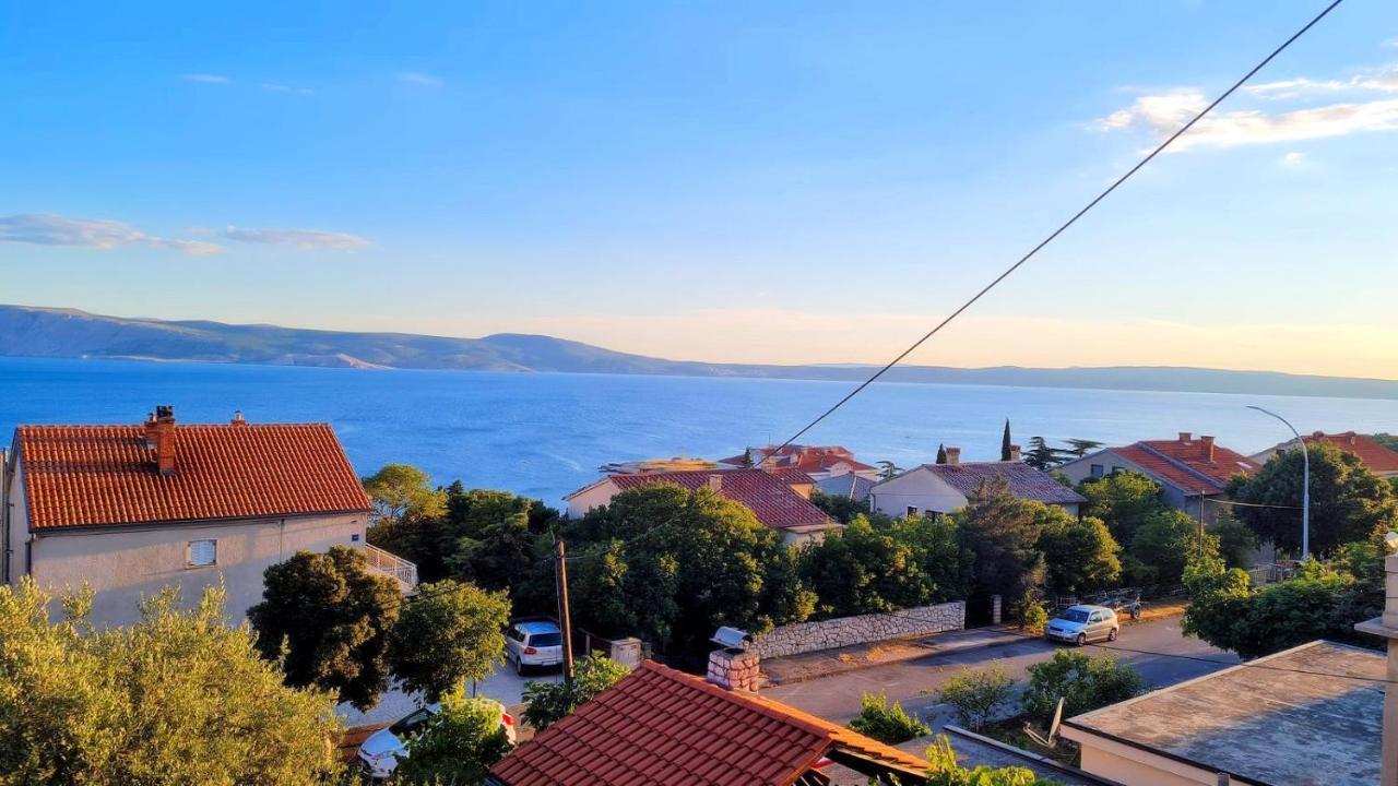 Guesthouse Marija Novi Vinodolski Exteriör bild